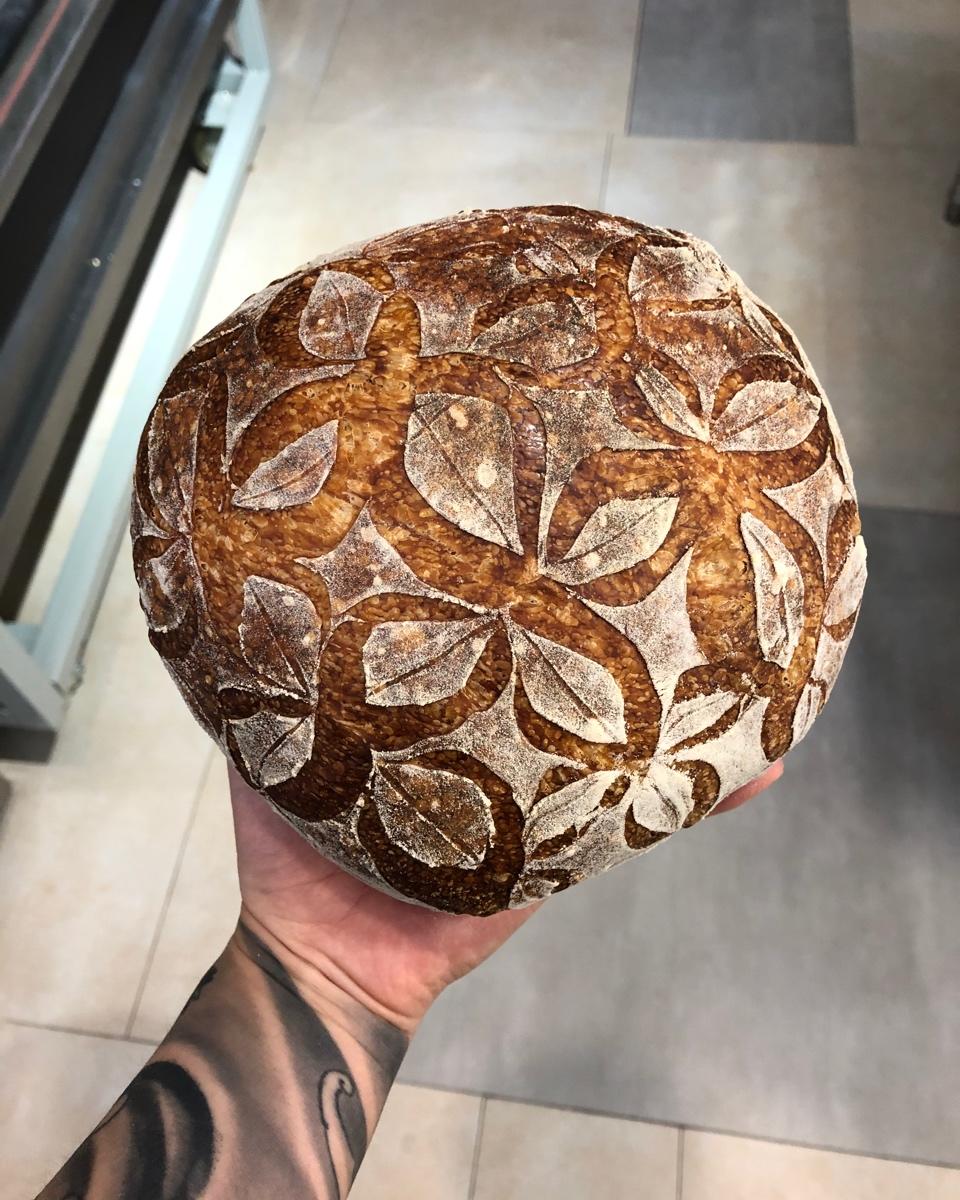 视频教程 天然酵种欧包 基础配方＆制作流程