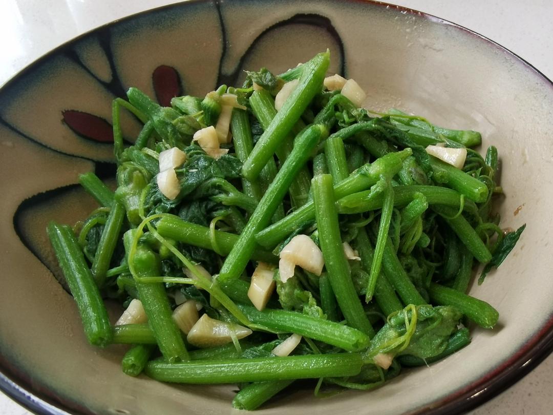 清炒南瓜藤