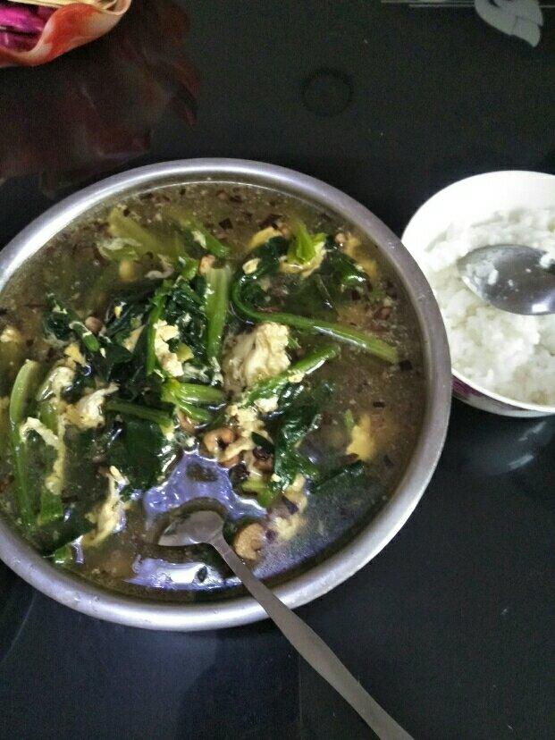 醇浓菠菜鸡蛋汤