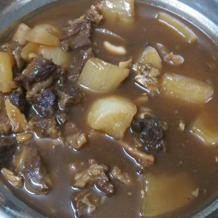 萝卜炖牛腩