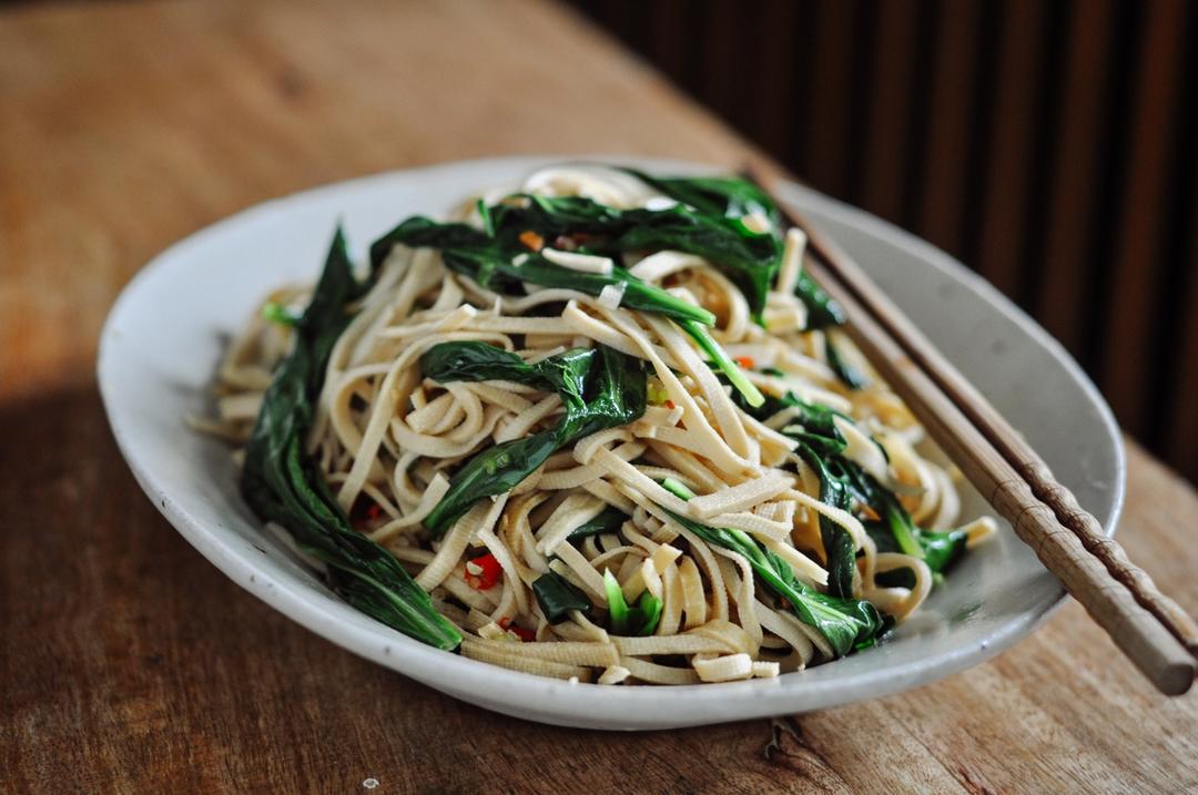 韭菜炒干豆腐