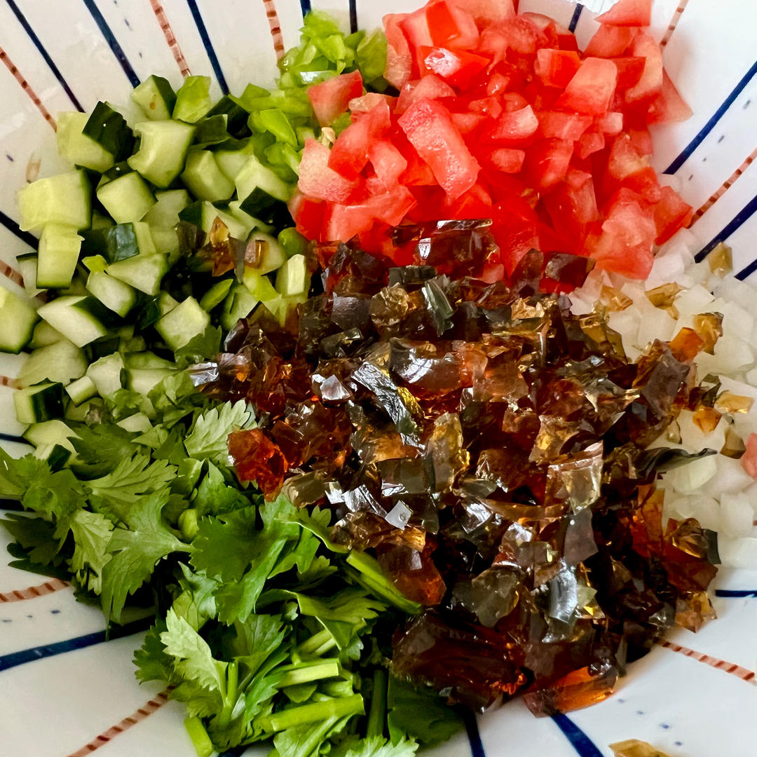 皮蛋莎莎酱【曼食快语】