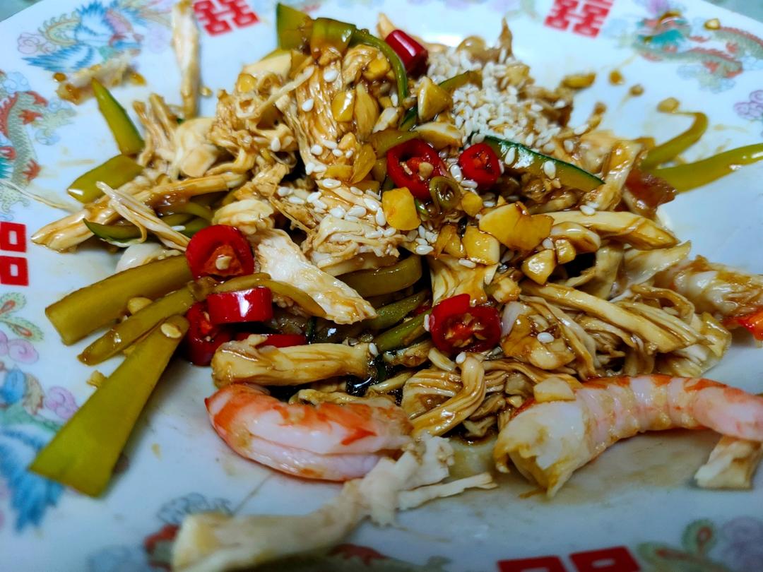 凉拌鸡胸肉丝