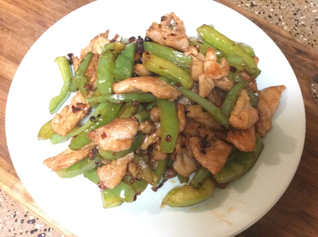 青椒炒肉片