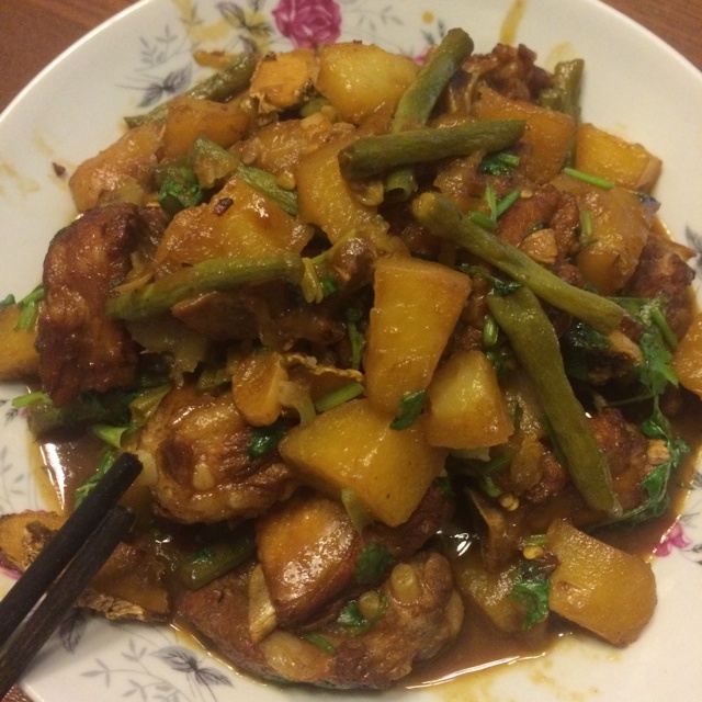 红烧排骨土豆