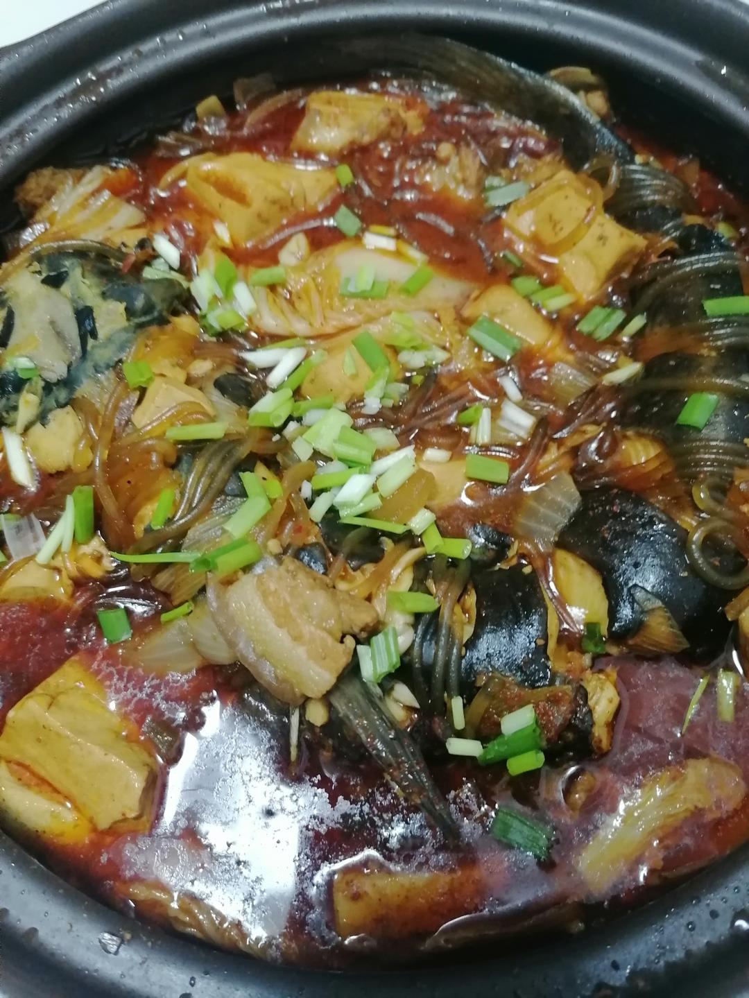 得莫利炖鱼《春江开 炖一条家乡味的开江鱼》