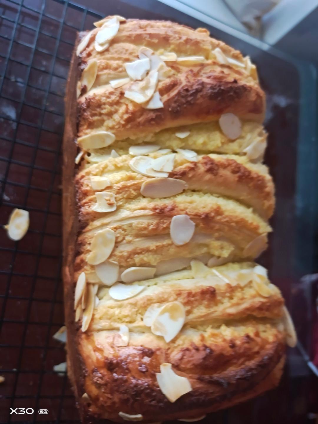 椰香满满的椰蓉土司~