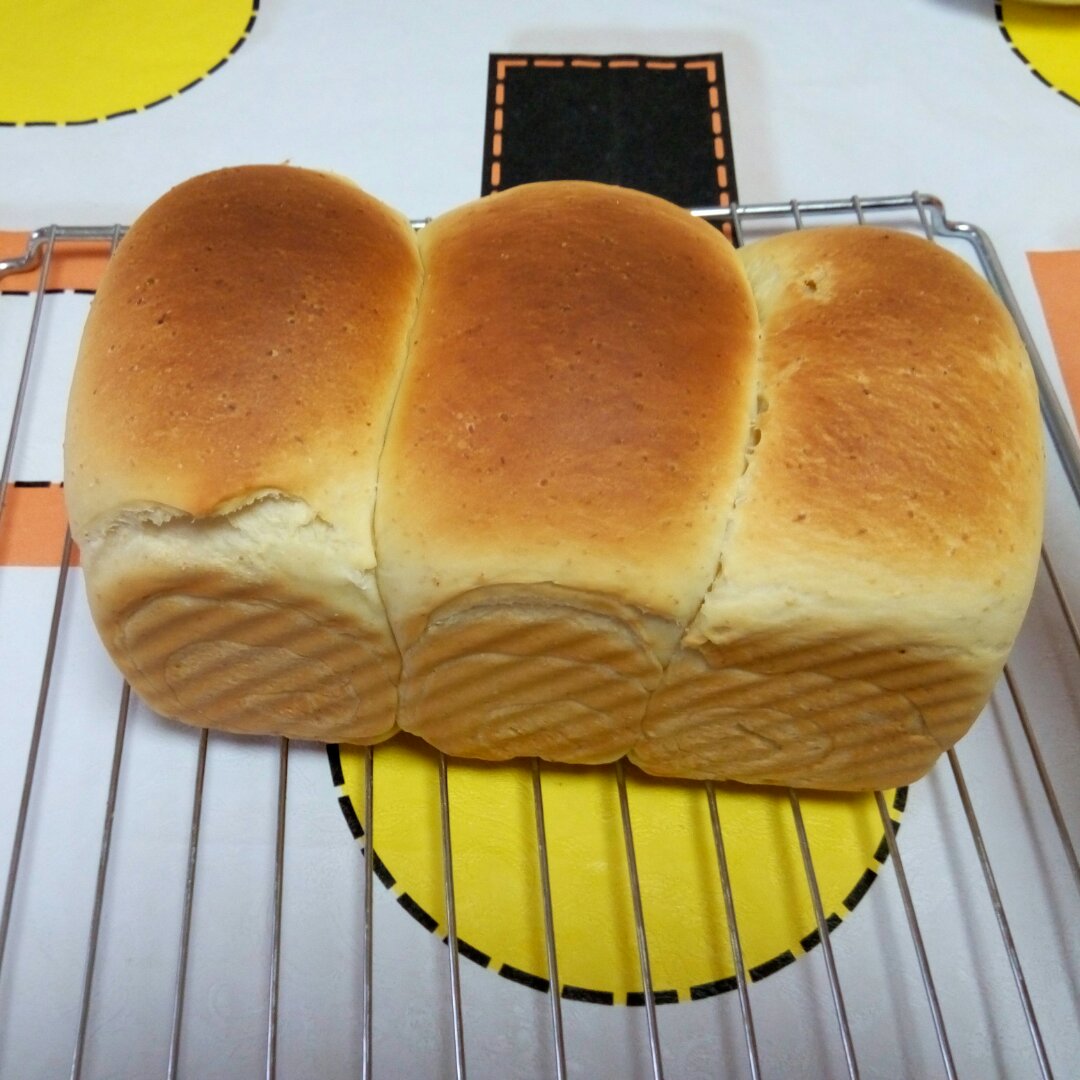 【免揉一次发酵】无黄油全麦吐司（面包）