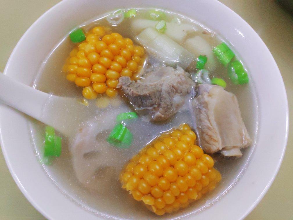 排骨山药汤