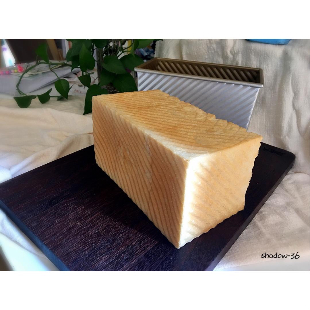 17小时冷藏中种白吐司
