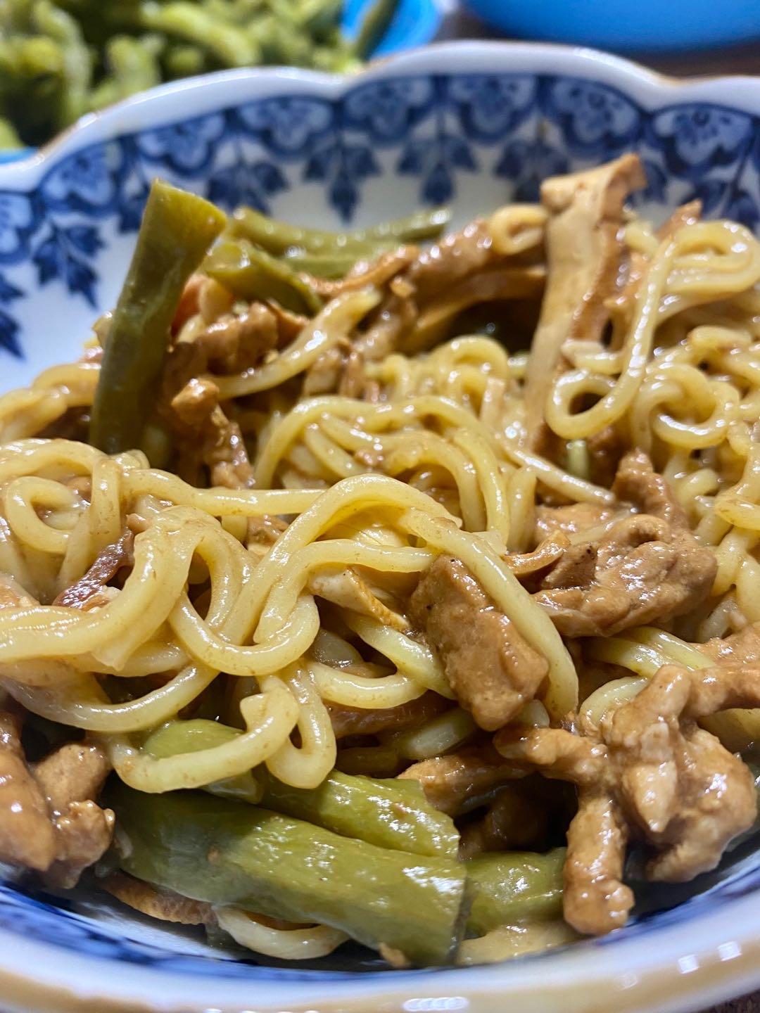 豆角焖面