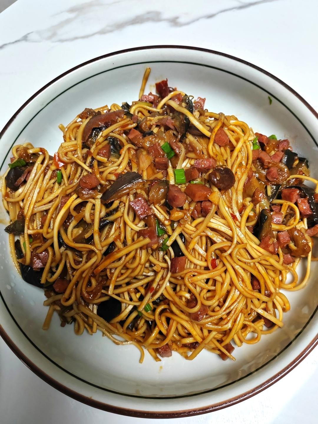 茄子焖面