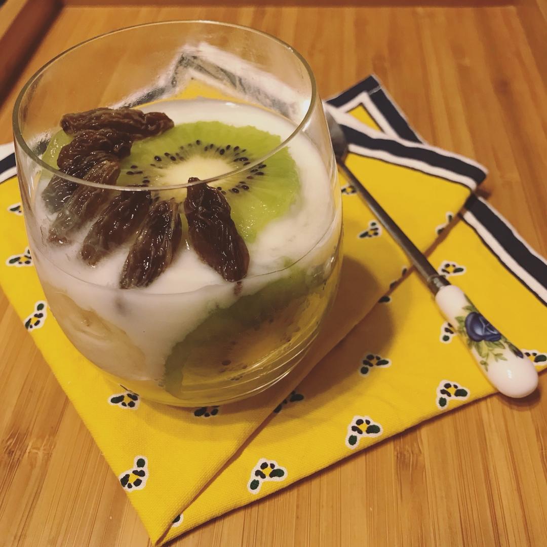 酸奶水果捞