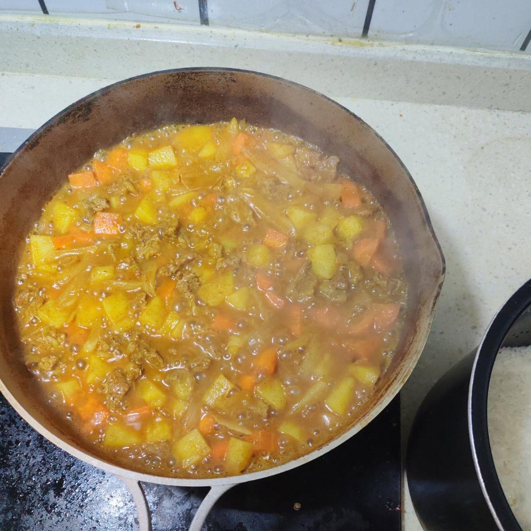 咖喱牛肉饭