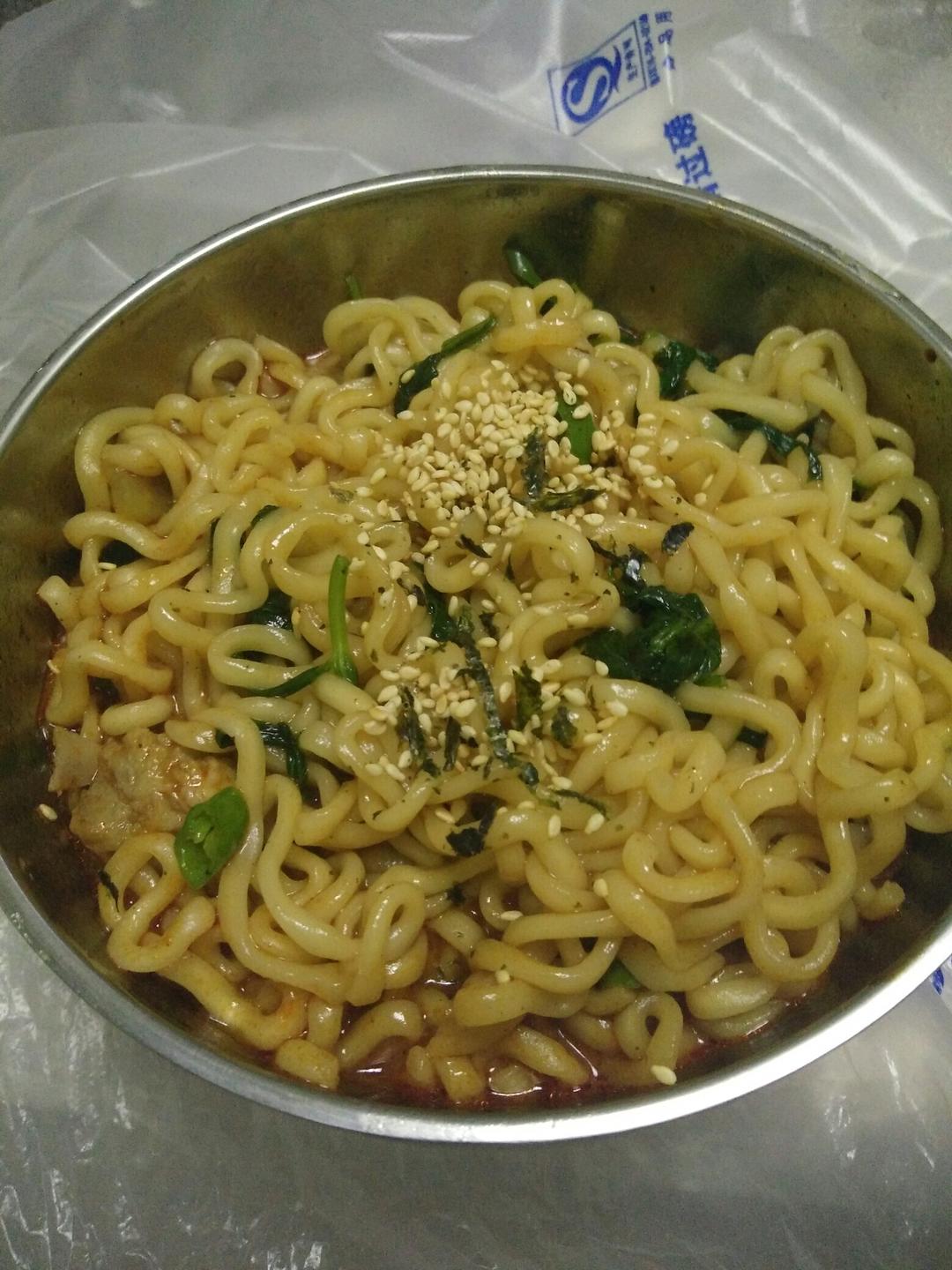 火鸡面（辣鸡面）