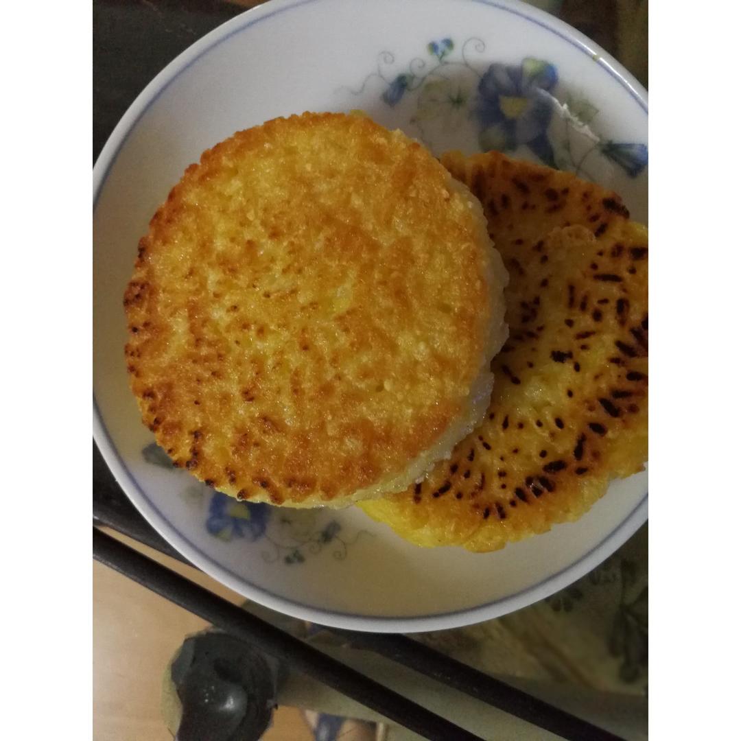 鸡蛋米饭饼