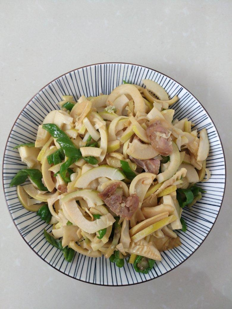 鲜笋炒香肠