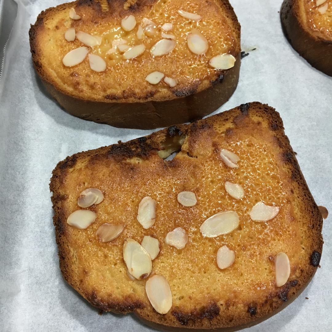 蜂蜜芝士厚多士