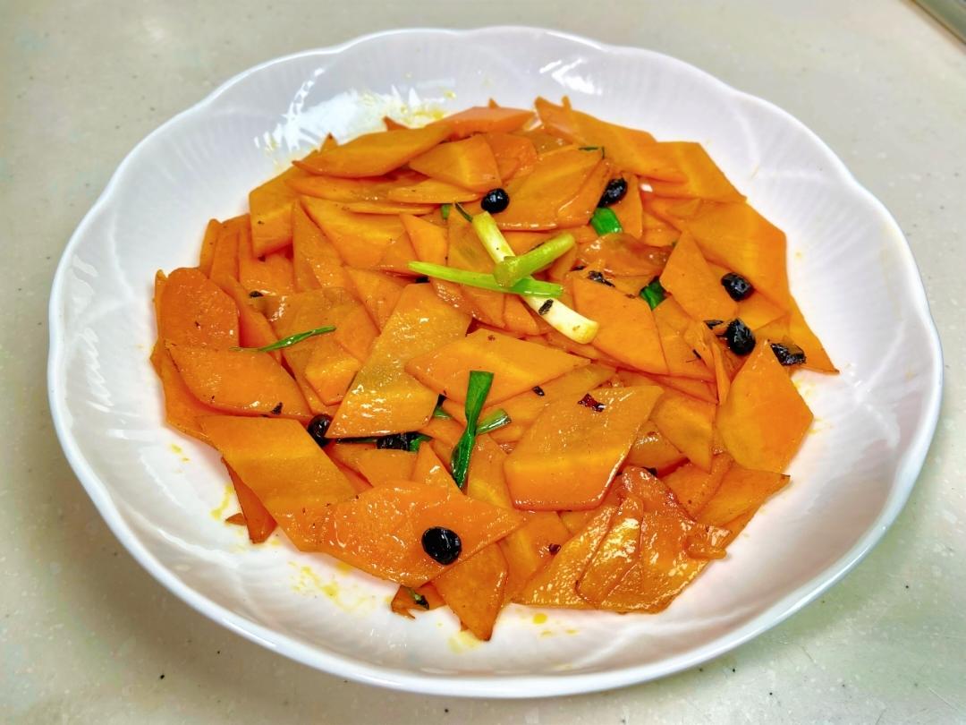 干煎胡萝卜｜家常好菜