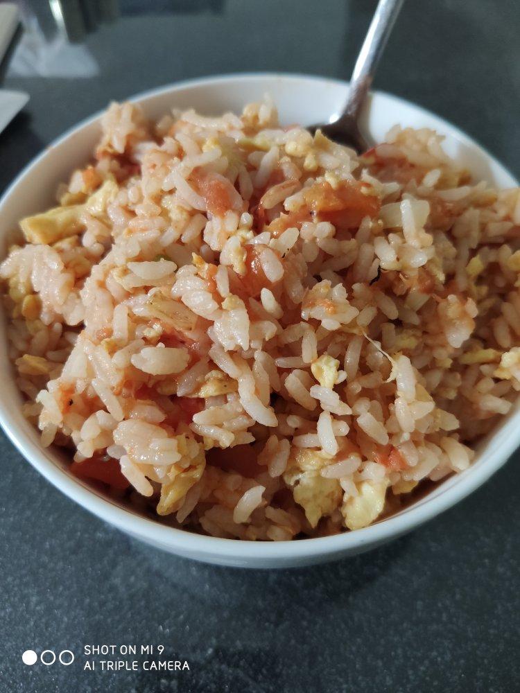 番茄鸡蛋炒饭