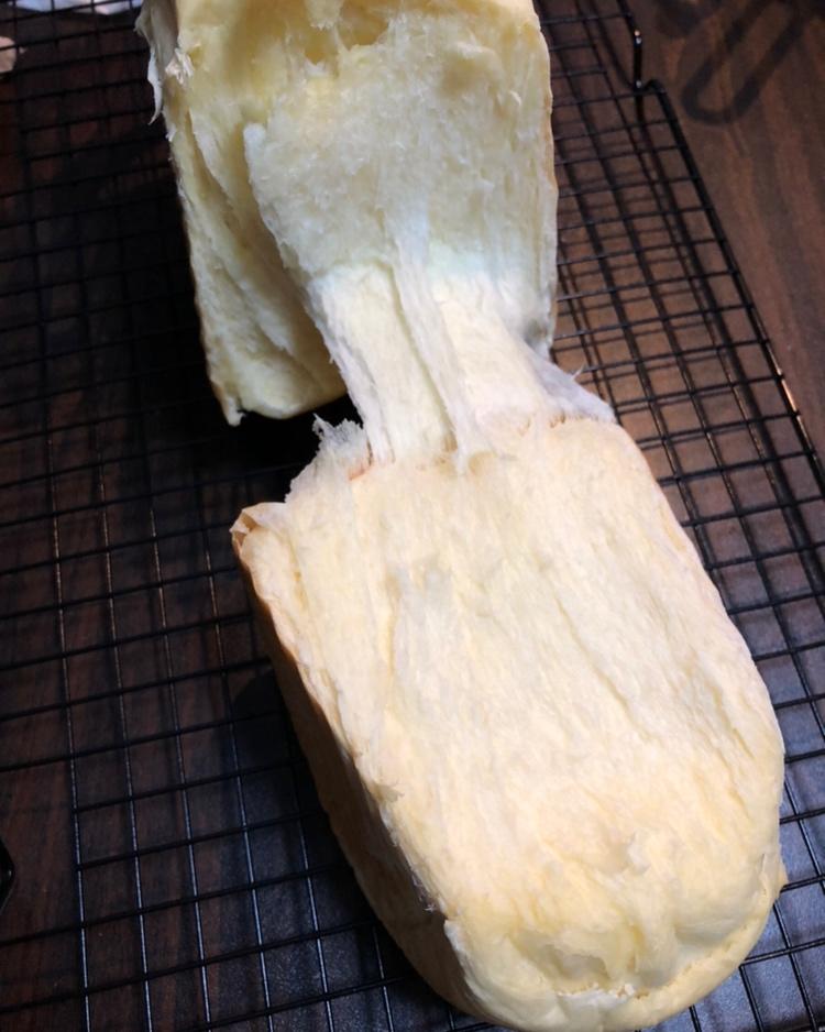 吐司，奶香手撕面包，超级香浓