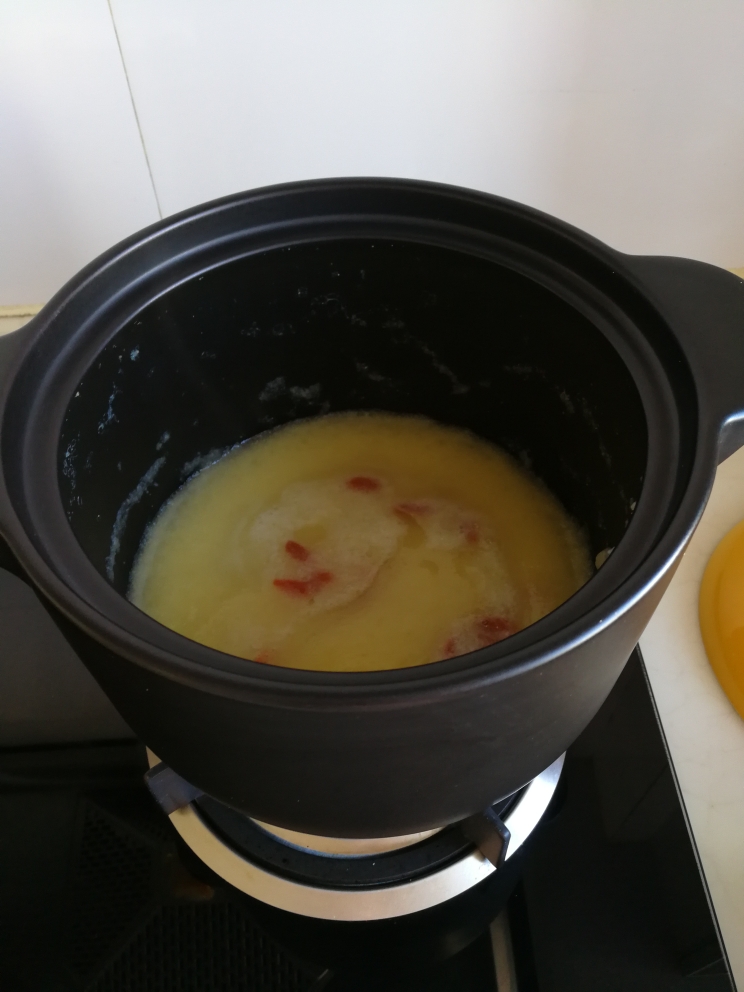 玉米面粥的做法 步骤2