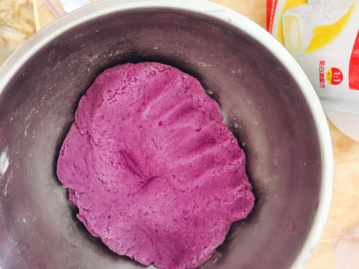 简易版紫薯冰皮月饼的做法 步骤4