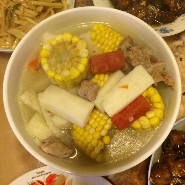 山药玉米排骨汤