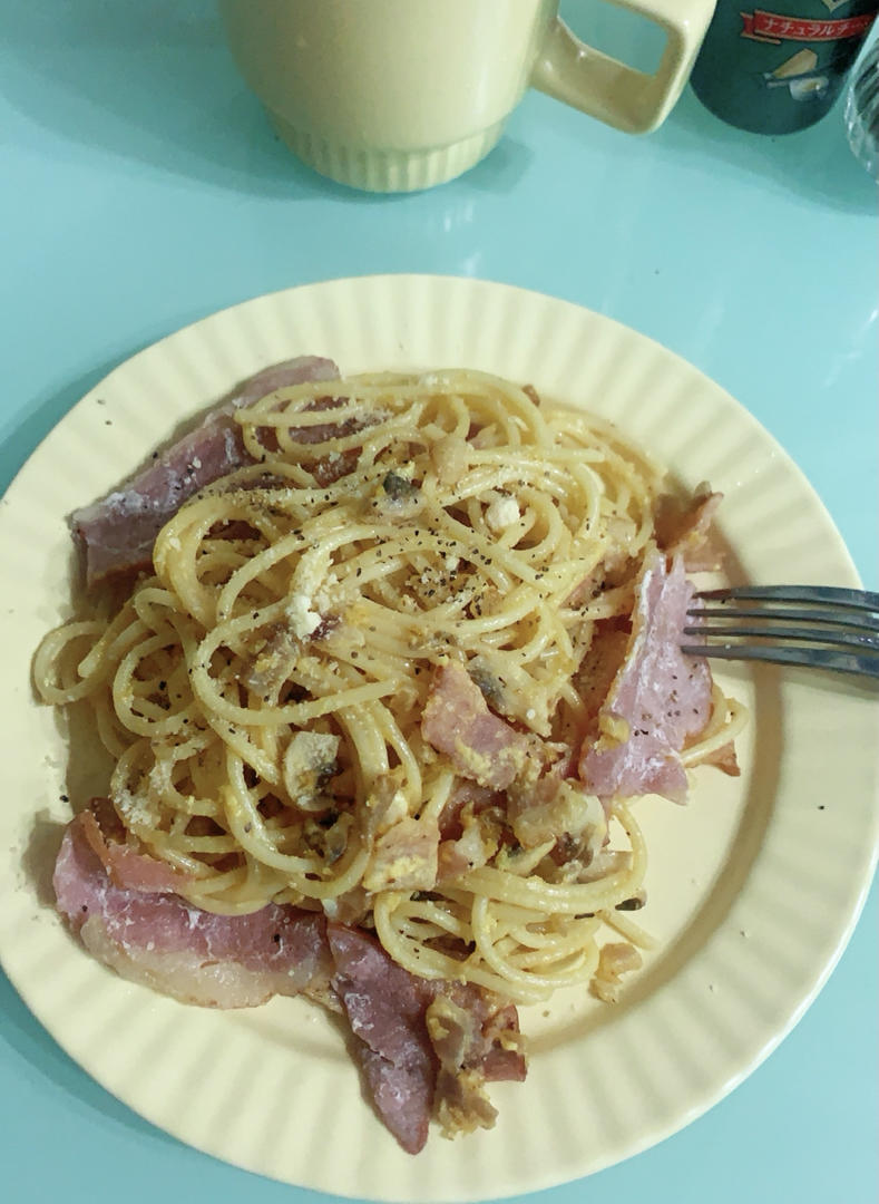 浓郁美味快手 - 卡邦尼意粉