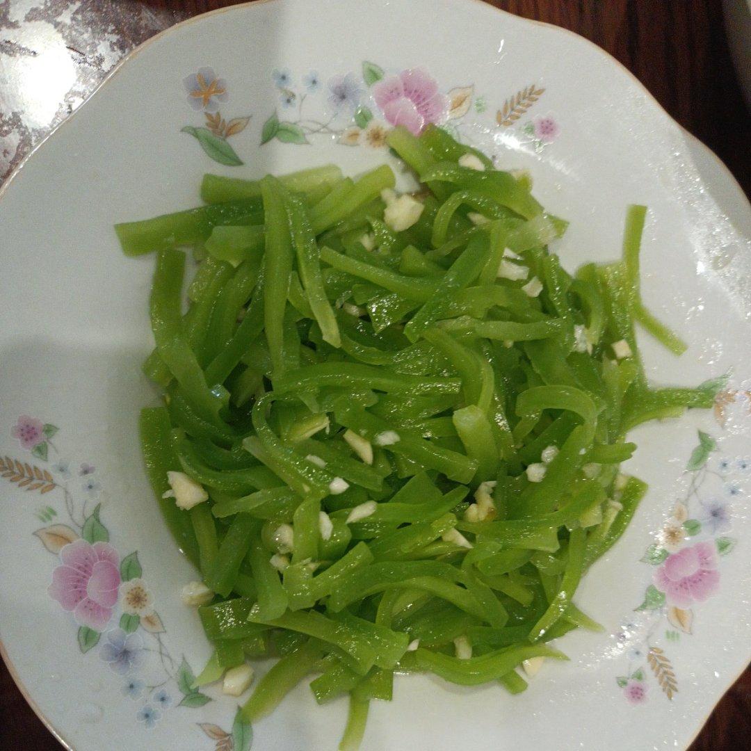 凉拌青笋（莴笋）