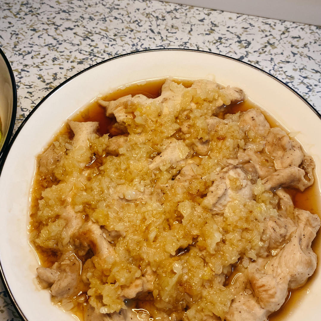蒜蓉蒸鸡胸（鸡腿）