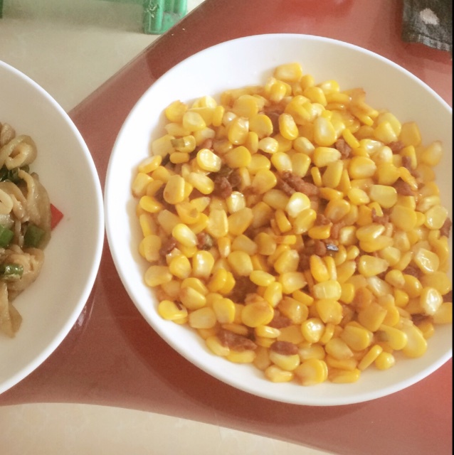 玉米粒炒肉末