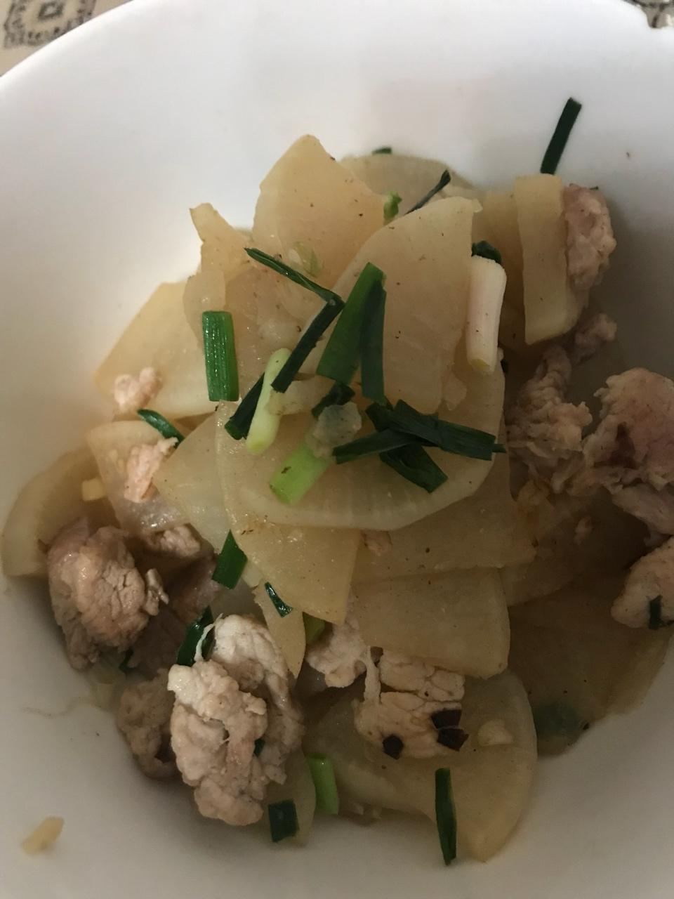 萝卜炒肉