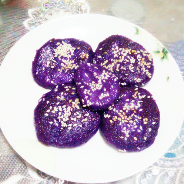香煎芝麻紫薯饼
