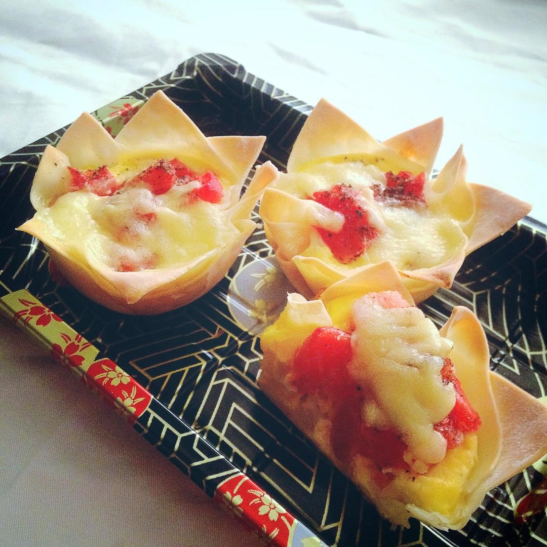 馄饨皮早餐盏的做法