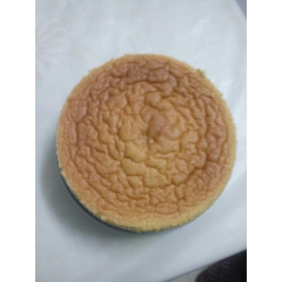 六寸戚风蛋糕