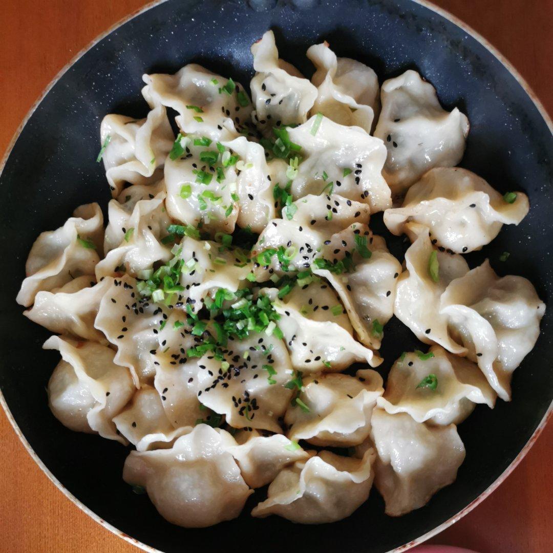 水煎饺|免解冻免煮快手冻饺子新吃法