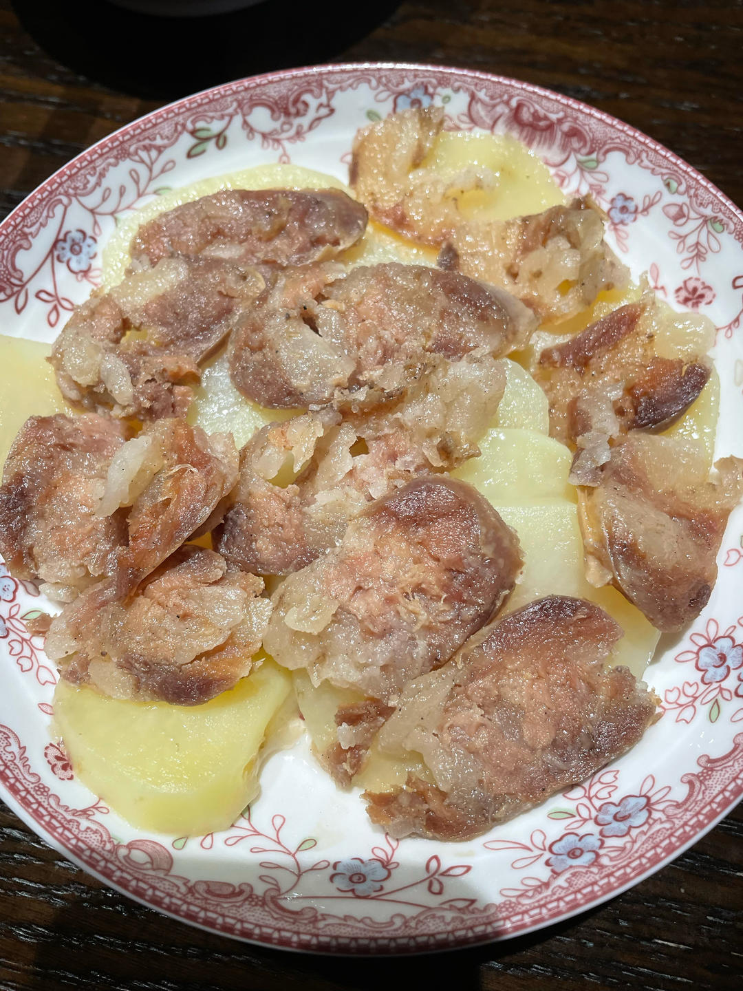土豆蒸香肠