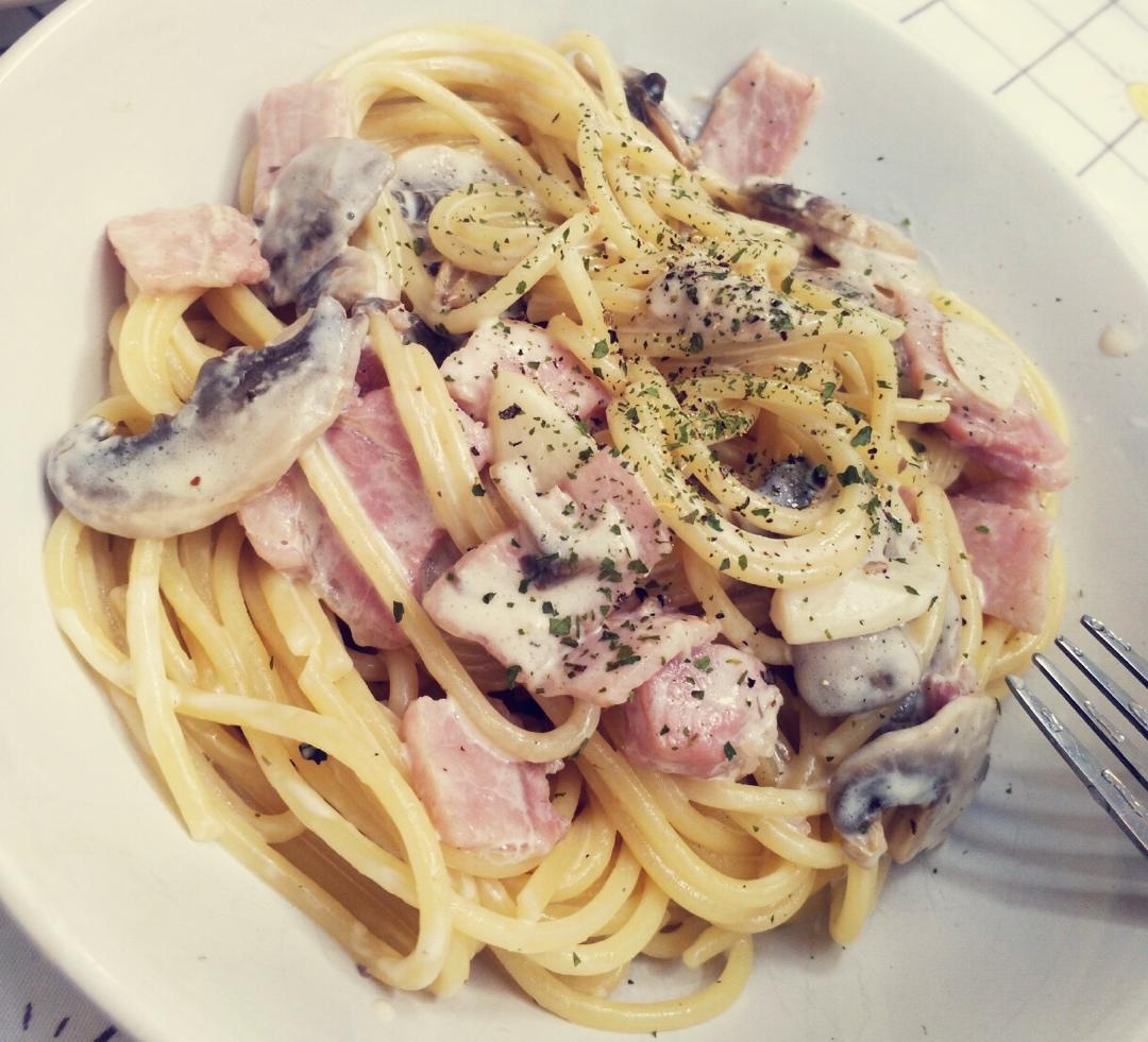 奶油培根意大利面 - Creamy Beacon Linguine