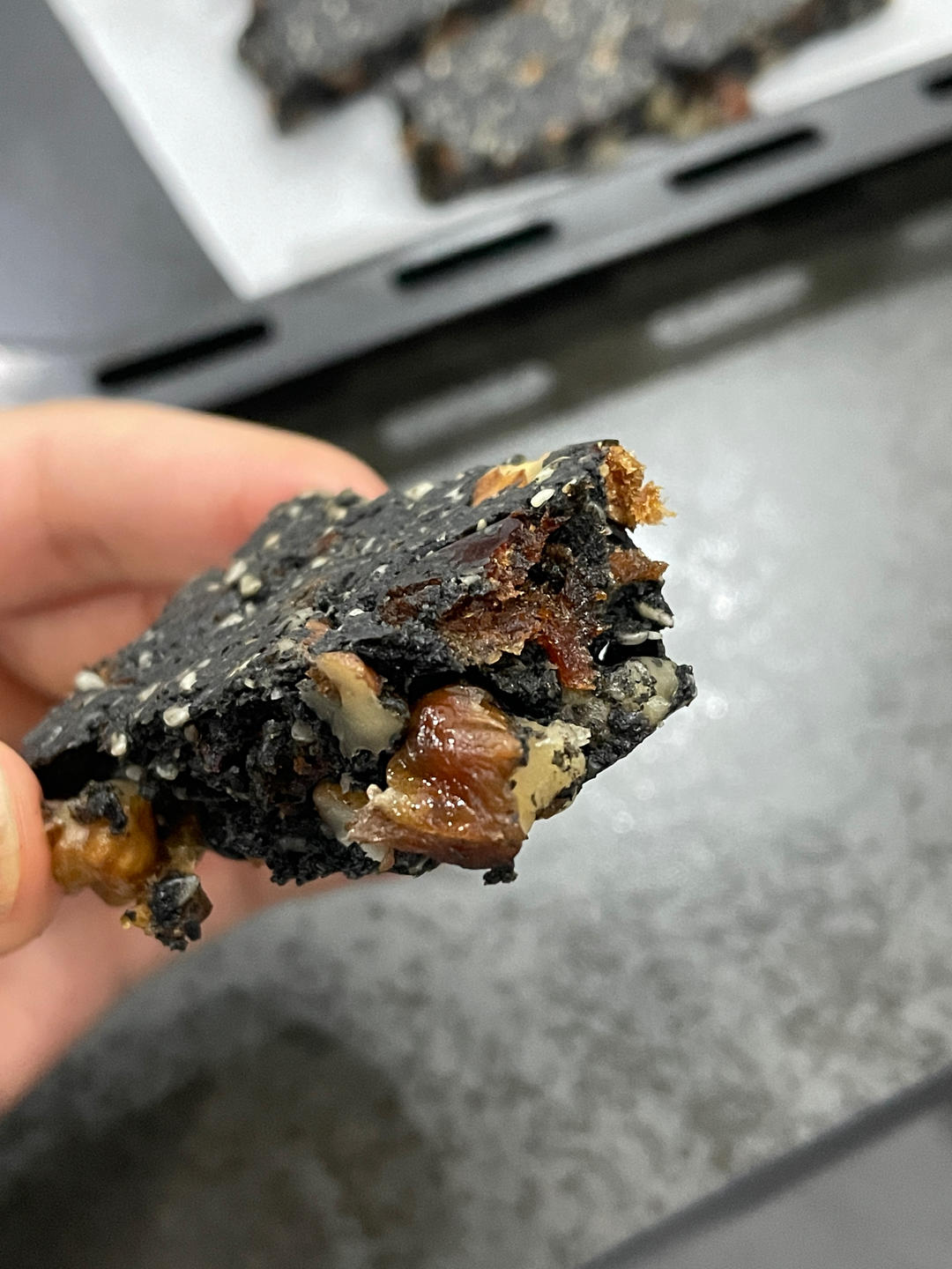 无糖核桃红枣芝麻饼