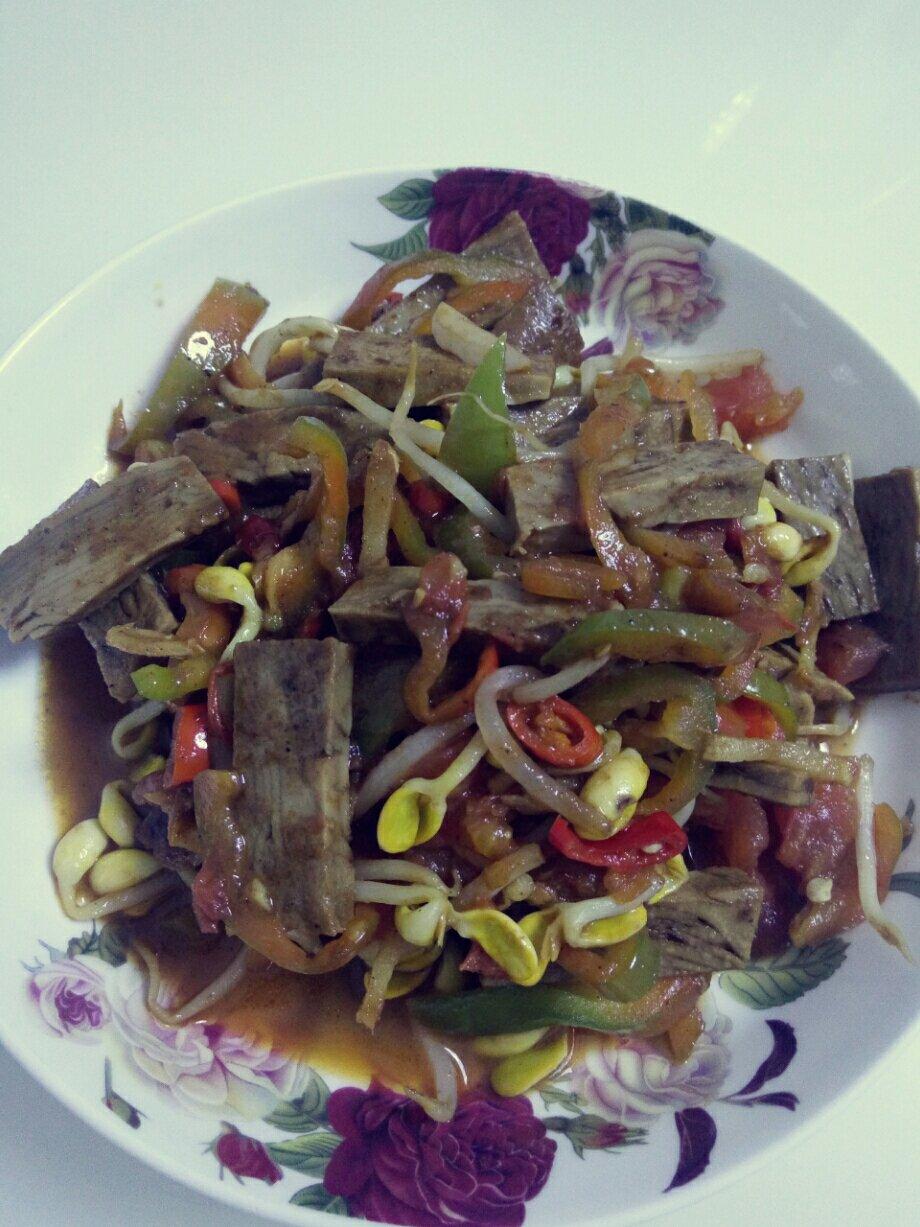 豆瓣豆芽炒豆腐