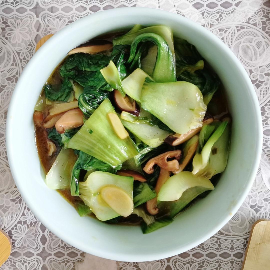 油菜炒香菇