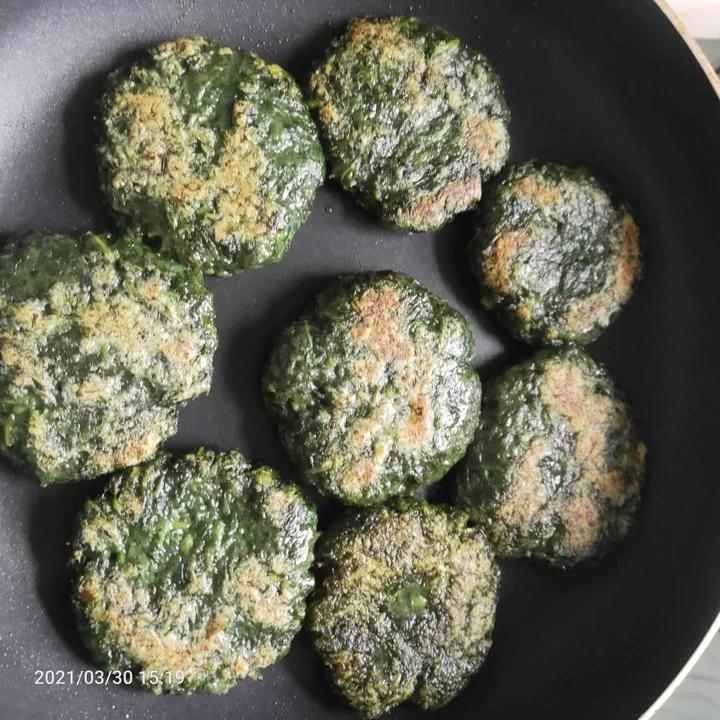 蒿子粑粑（艾叶粑粑）