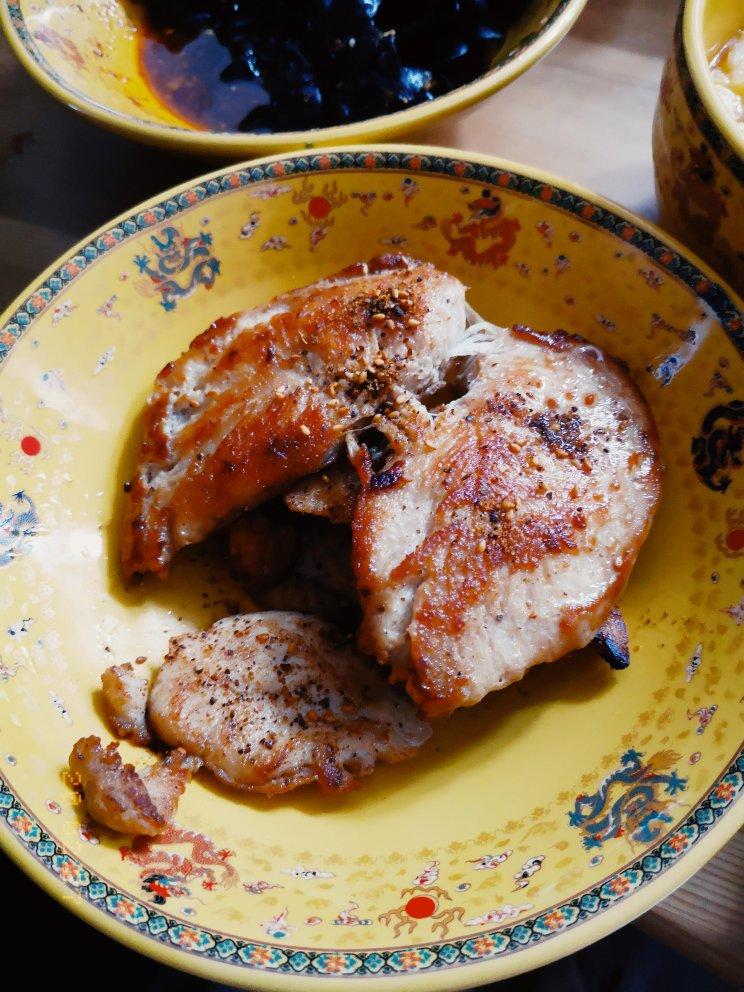 香煎嫩滑鸡胸肉