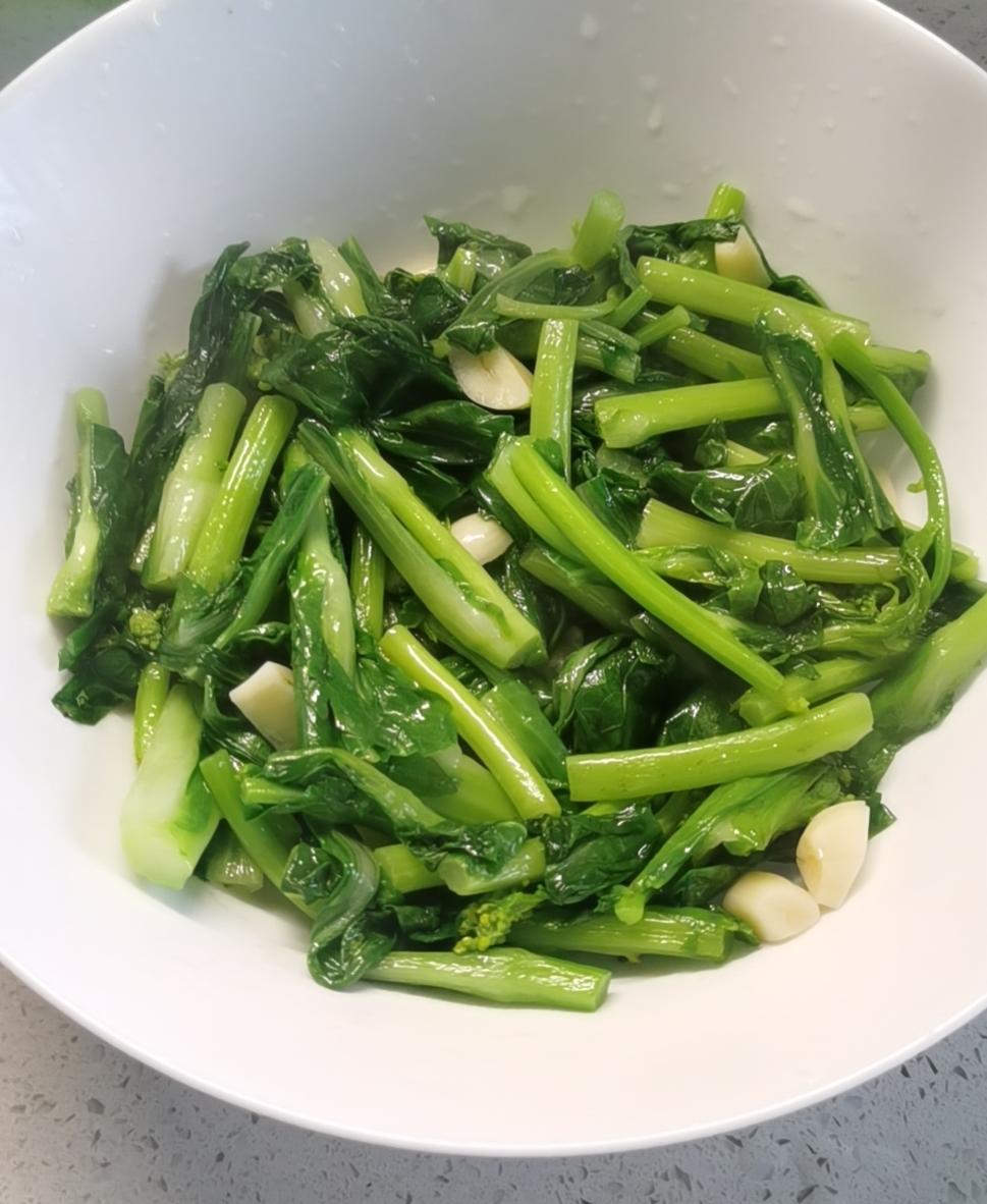 蚝油白菜苔