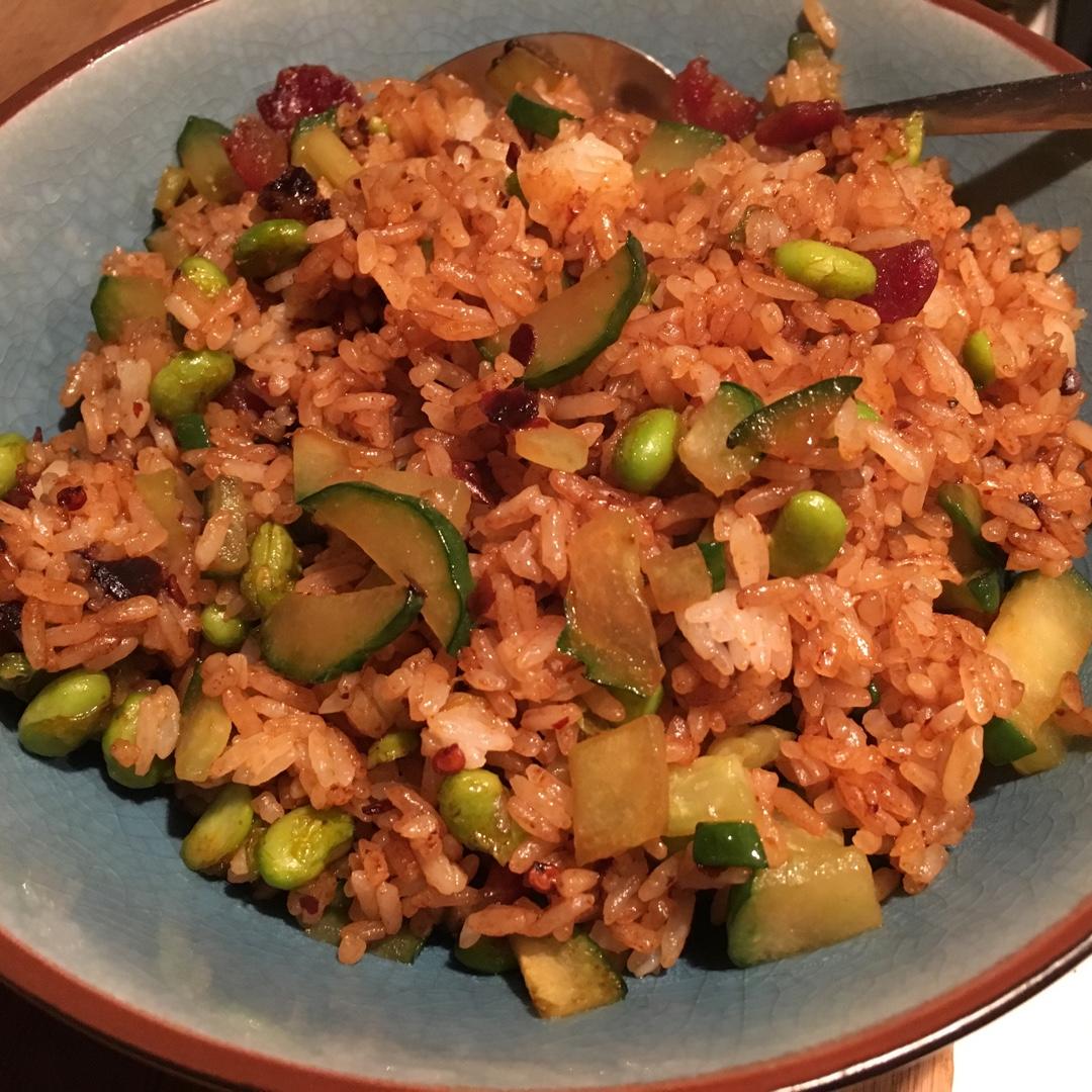 爆好吃的无敌腊肠炒饭