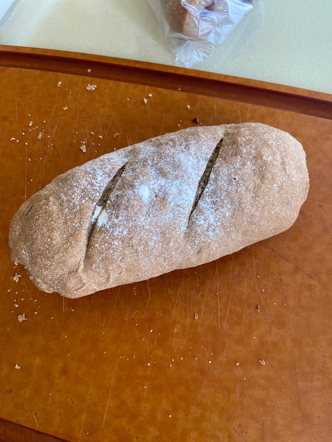 无油 无糖
免揉！全麦坚果欧包、吐司（葡萄干、燕麦、黑芝麻、南瓜籽）