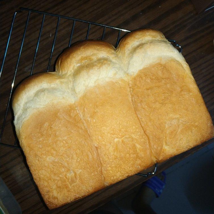 Poolish种（波兰种）吐司——不推荐不行的吐司配方