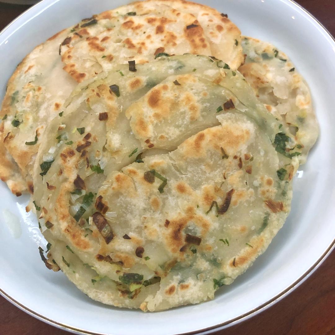 葱油饼（附外酥里嫩的技巧）
