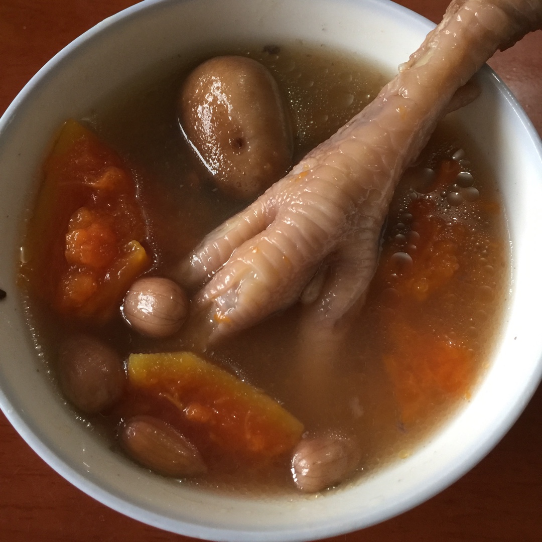 花生木瓜鸡脚汤